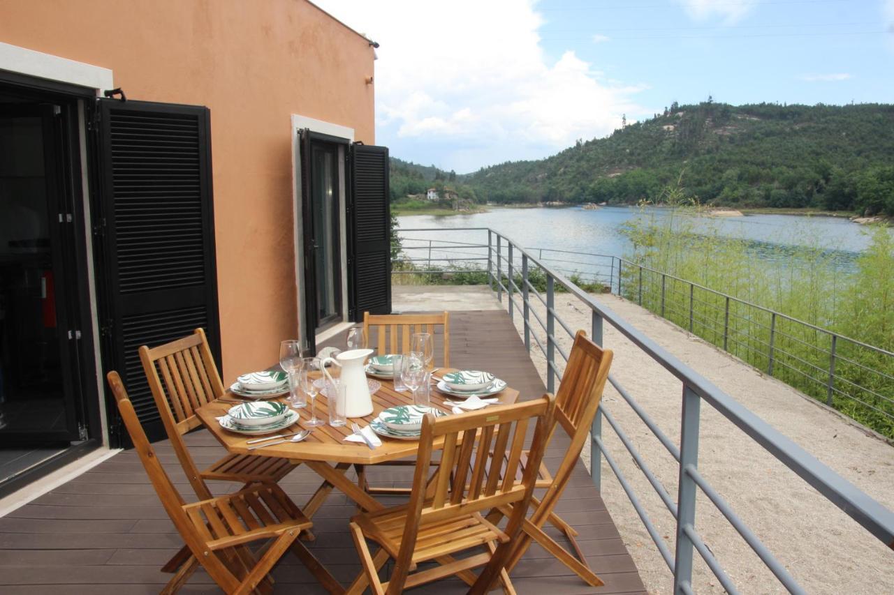 Casa Do Rio Villa Treixedo ภายนอก รูปภาพ
